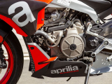 2021 Aprilia Tuono 660 MC Commute recensie